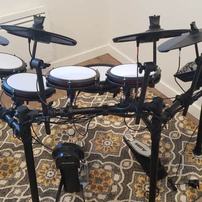 Alesis Nitro Max Mesh Electronic Drum Set with Expansion Pack 2024 image 2