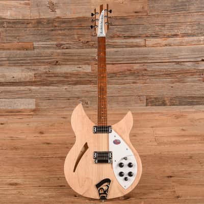 Rickenbacker 330 Mapleglo 2022 image 4