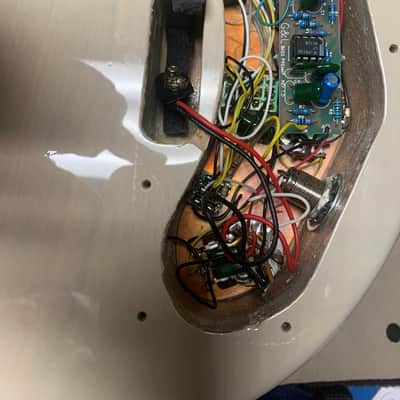 G&L L2000 1993 Bone White image 17