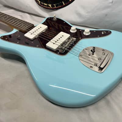 Squier Jazzmaster Doublecut Electric Guitar image 19