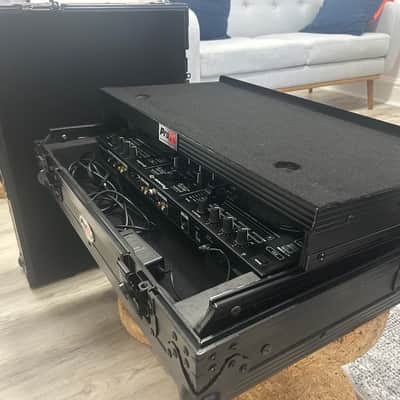 Pioneer DJ - DDJRR - DJ Controller + Sliding laptop case. - BLACK image 5