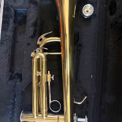 Palatino brand Trumpet with case and  mouthpiece image 8