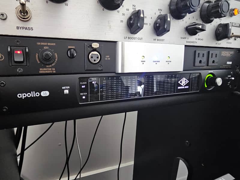 Universal Audio Apollo 16 Mk II with Thunderbolt 3 image 1