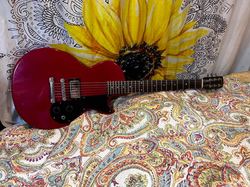 Gibson Melody Maker 1986 USA Electric Guitar Red Finish image 1