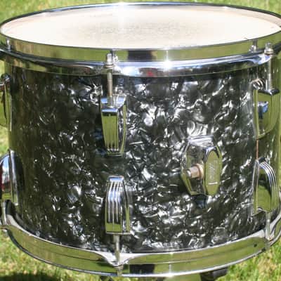 Early 1970s Ludwig 9x13 tom in Black diamond pearl. image 4