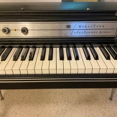 Wurlitzer 200A Vintage Electric Piano - Excellent Original Condition image 2