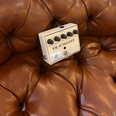 TSL Studio Equipment Eq straizer 2010s  - White image 3