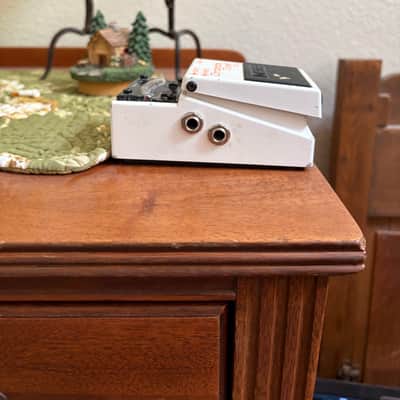 Boss TU-2 Chromatic Tuner (Dark Gray Label) 1998 - 2009 - White image 6