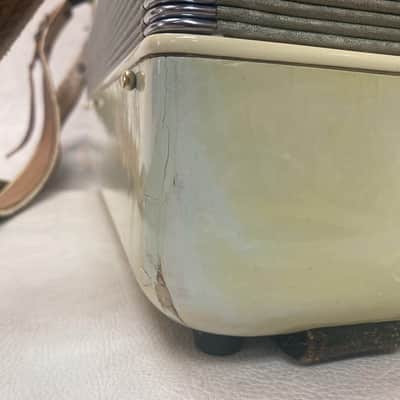 ITALIAN ACCORDION MFG 3-REED ACCORDION #CPSI828 image 10