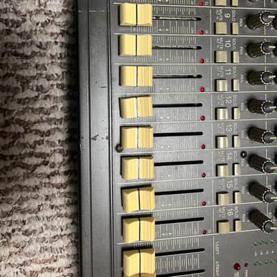 Mackie CR1604 16-Channel Mic / Line Mixer 1990s - Dark Gray image 11
