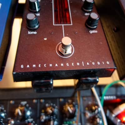 Immagine Gamechanger Audio Light Pedal, Optical Spring Reverb, Power Supply Included - 3