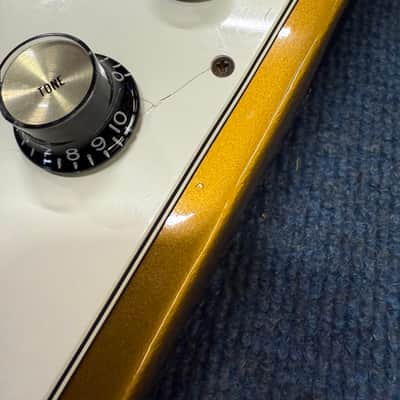 1993 Gibson Ltd Ed Flying V - #20 of 50 - Cadillac Gold image 9