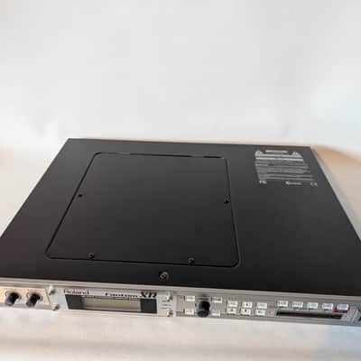 Roland Fantom-XR Rackmount Synthesizer Module 2004 - 2010 - Silver