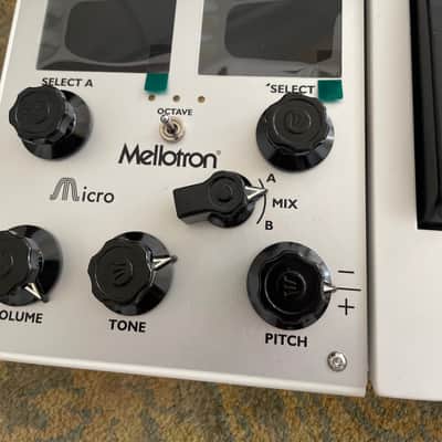 Mellotron Micro 2017 - Present - White image 2