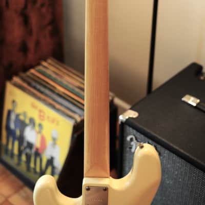 Greco Fujigen Spacy Sound 1980 Vintage White P Bass w/Fender Gig Bag image 9