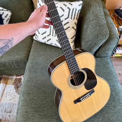 Martin Standard Series 000-28 image 1