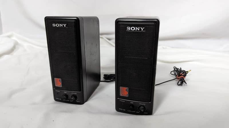 Sony SRS-55 80s portable speakers 3.5mm 1/8