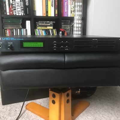 Roland U-110 PCM Sound Module 1988 - 1990 - Black