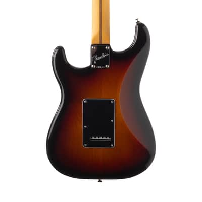 Fender American Professional Classic Stratocaster - 3-Color Sunburst image 3