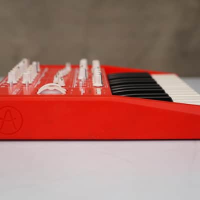 Arturia Minibrute RED Special Edition 25-Key Analog Synthesizer Keyboard #56859 image 13