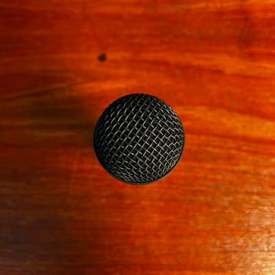 Behringer Ultravoice XM8500 Cardioid Dynamic Vocal Microphone 2014 - Present - Black image 2