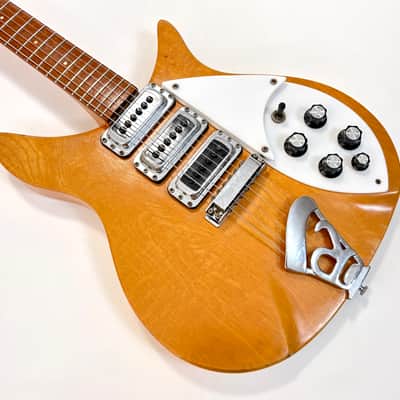 Rickenbacker 320 MapleGlo 1981 image 10