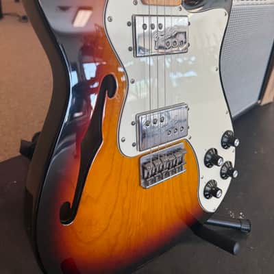 Fender Classic Series '72 Telecaster Thinline 2000 - 2018 - 3-Color Sunburst image 3