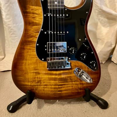 Fender Limited Edition American Ultra Stratocaster HSS Tiger's Eye 2024 - Flame Burst image 2