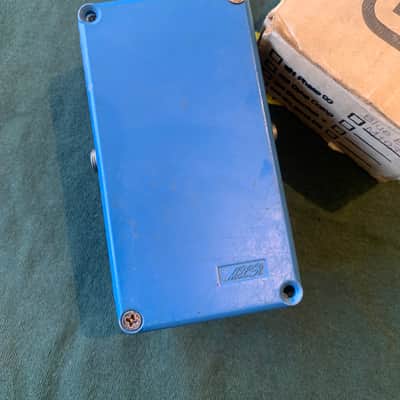 MXR MX-103 Block Blue Box 1975 - 1984 - Blue image 4
