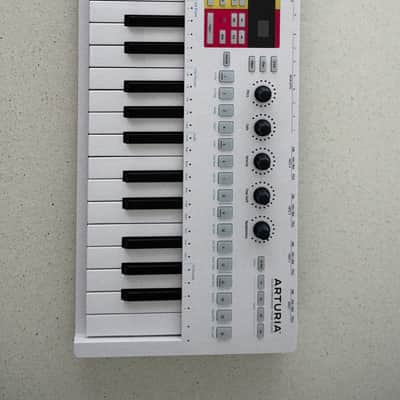 Arturia KeyStep Pro 37-Key MIDI Controller 2020 - Present - White