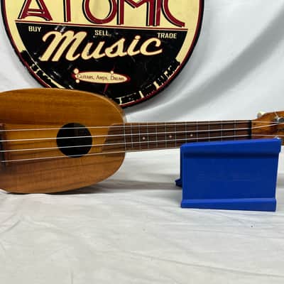 Kamaka Pineapple Soprano Ukulele with Case - SPLIT IN BACK OF BODY image 2