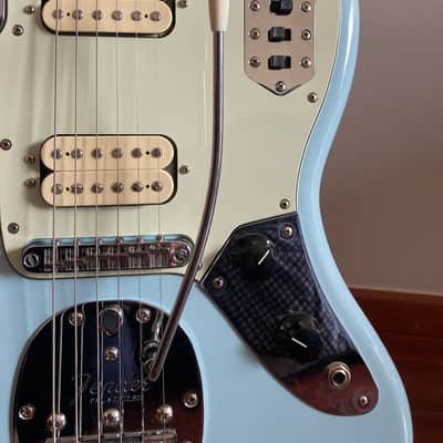 Fender Vintera '60s Jaguar Modified HH with Pau Ferro Fretboard 2019 - 2023 - Sonic Blue image 4