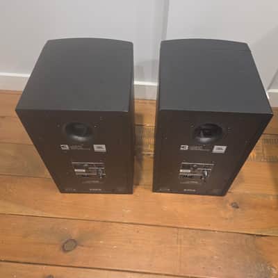 JBL LSR308 8 Inch Powered Studio Monitor Pair and JBL LSR310S 10 Inch Powered Studio Subwoofer image 13