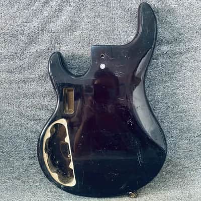 Harley Benton Style 4 or 5 String Bass Body in Natural Wood image 9