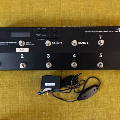 Boss ES-8 Effects Switching System | Reverb