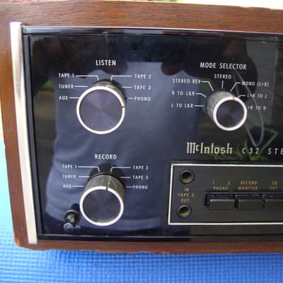 McIntosh C32 Preamplifier + L-52A Case - Pro Serviced 100% Functional image 5