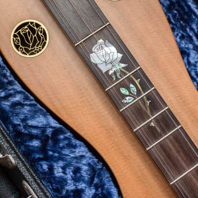 Blue Lion IIRS Mountain Dulcimer, mfg. 2000, Natural Satin w/ rare Brass Rosettes, image 4