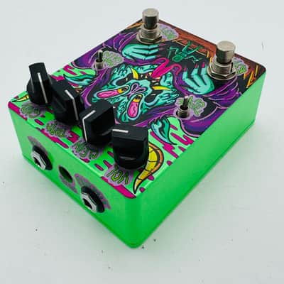 Abominable Electronics Wizard of Barge - Green image 5