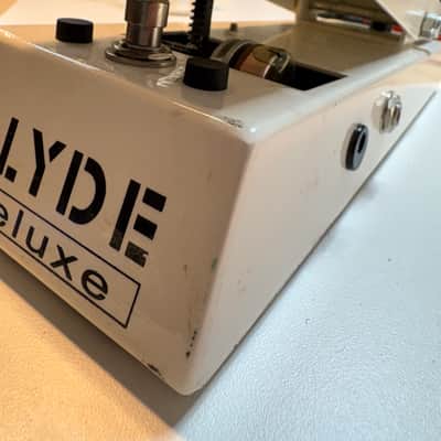 Fulltone Clyde Deluxe Wah 2004 - Present - White Guitar Pedal Boutique image 5