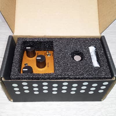 (NEW) One Control BJFe Series Honey Bee Overdrive NEW - Gold image 12