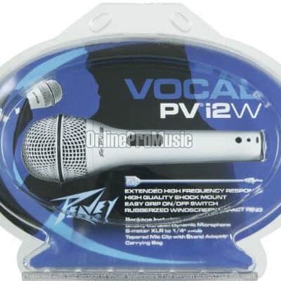 Peavey PVi2W White Microphone w/ White 1/4" to XLR cable image 2