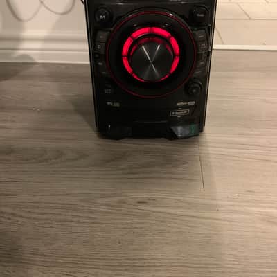 LG Mini Hi-FI System Model No. CM4530 image 5