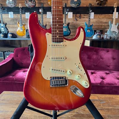 Squier Standard Stratocaster - Cherry Sunburst w/Gig Bag image 1
