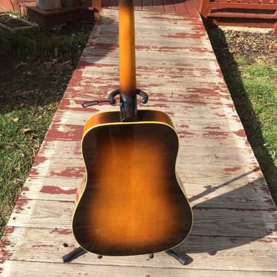 1985 Gibson J-35 image 3