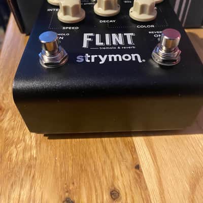 Strymon Flint Reverb and Tremolo V2 2022 - Present - Black image 4