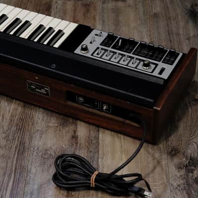 Roland Sh 2000 [372707] (08/24) image 6