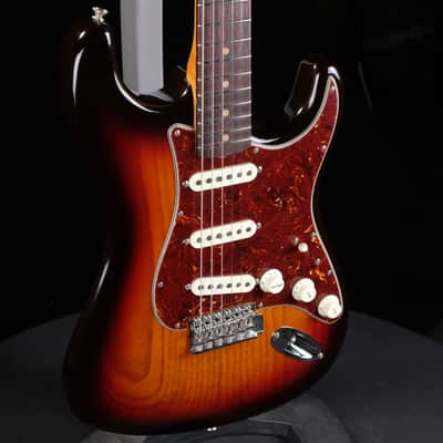 2024 Fender Custom Shop Limited Edition Roasted Pine Stratocaster DLX Closet Classic - Chocolate 3-Color Sunburst image 3