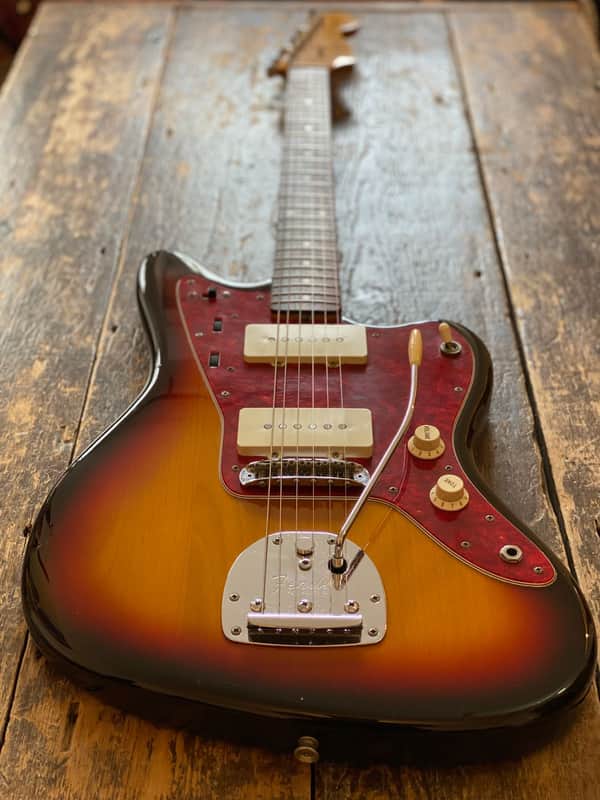 Fender Japan Jazzmaster 1966 Reissue CIJ O-Serial 1997 Three Tone Sunburst image 1