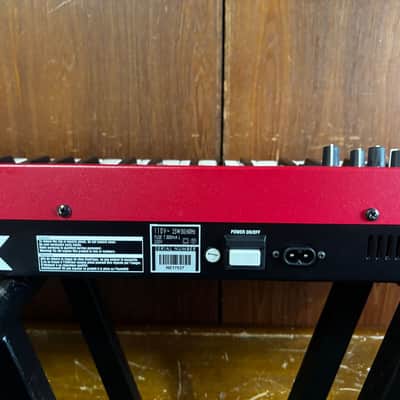 Clavia nord lead 2x 20-voice Analog Modeling Synthesizer w/ gig bag image 8