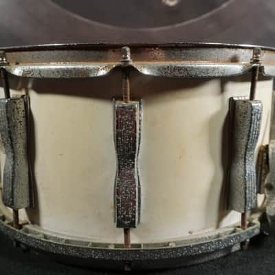 Late 1970s / Early 1980s Ludwig Classic 14x7 Wood Shell Snare Drum White Finish Blue Olive Badge image 3